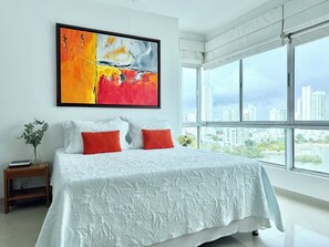 1 chambre, coffres-forts dans les chambres, fer et planche à repasser