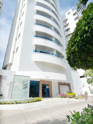 Exterior - Charming • Lovely view • Beach • Pool 1404A (Cartagena)
