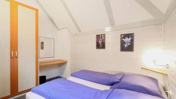House, 3 Bedrooms | 3 bilik tidur, dihias secara berasingan