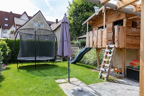 Children’s play area – outdoor - Gaestehaus Lamm (Obersulm)
