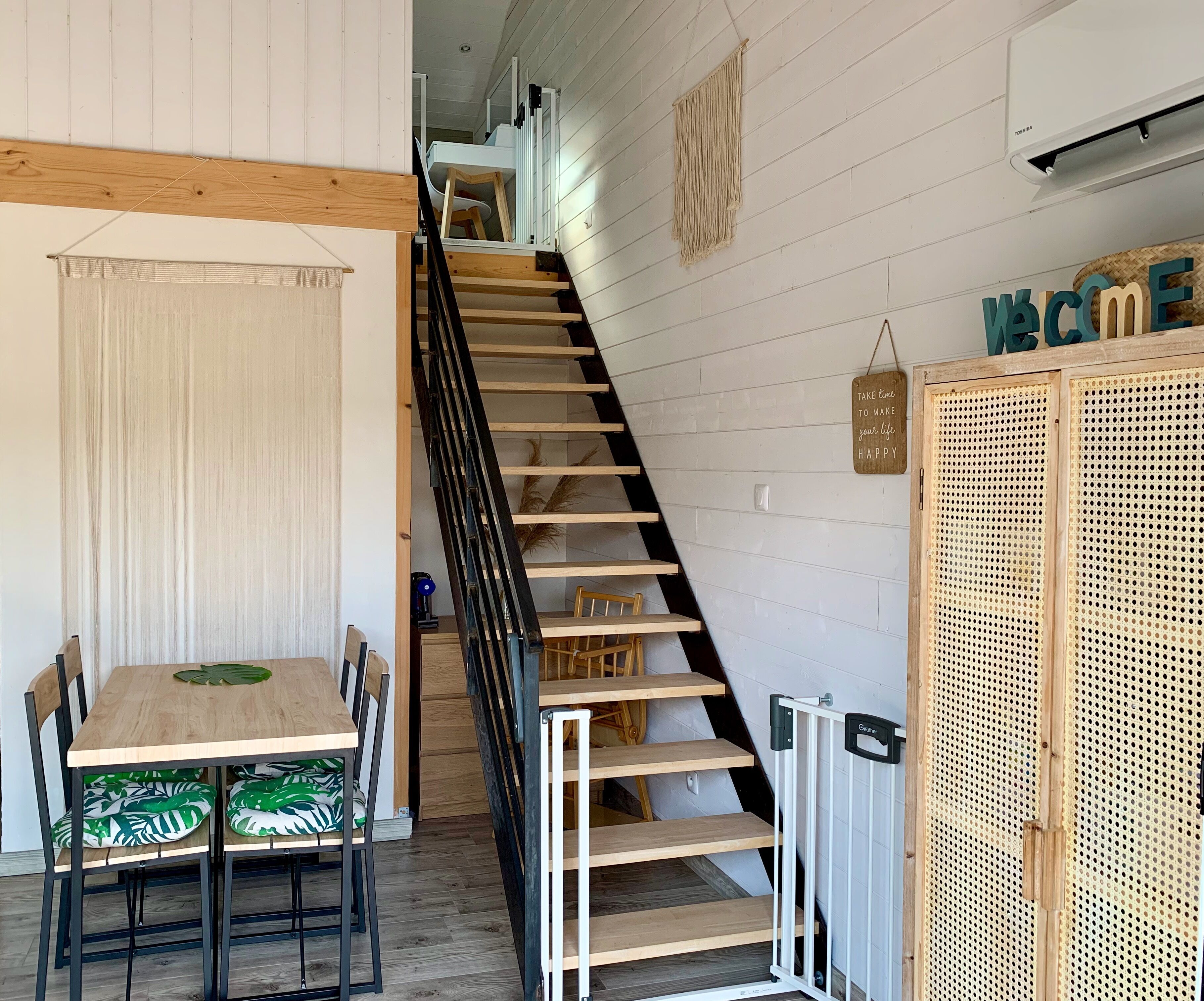 家庭複  式房屋, 2 間臥室, 非吸煙房, 露台 | 起居區 | 120-公分LED 液晶電視、衛星頻道、電視、電視遊樂器