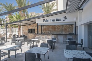 Bar (in der Unterkunft)
