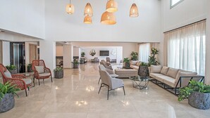 Lobby - Bohemian Gardens Hotel (Paralimni)