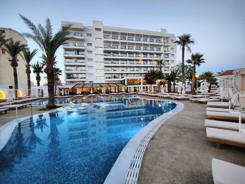 Bohemian Gardens Hotel