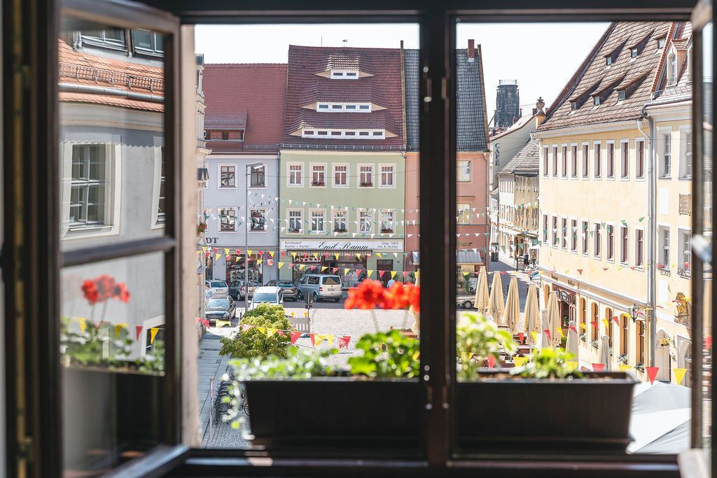 Double Room (Braumeisterzimmer) | Living area | 25-inch flat-screen TV with cable channels, TV, tablet