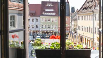 Double Room (Braumeisterzimmer) | Living area | 25-inch flat-screen TV with cable channels, TV, tablet