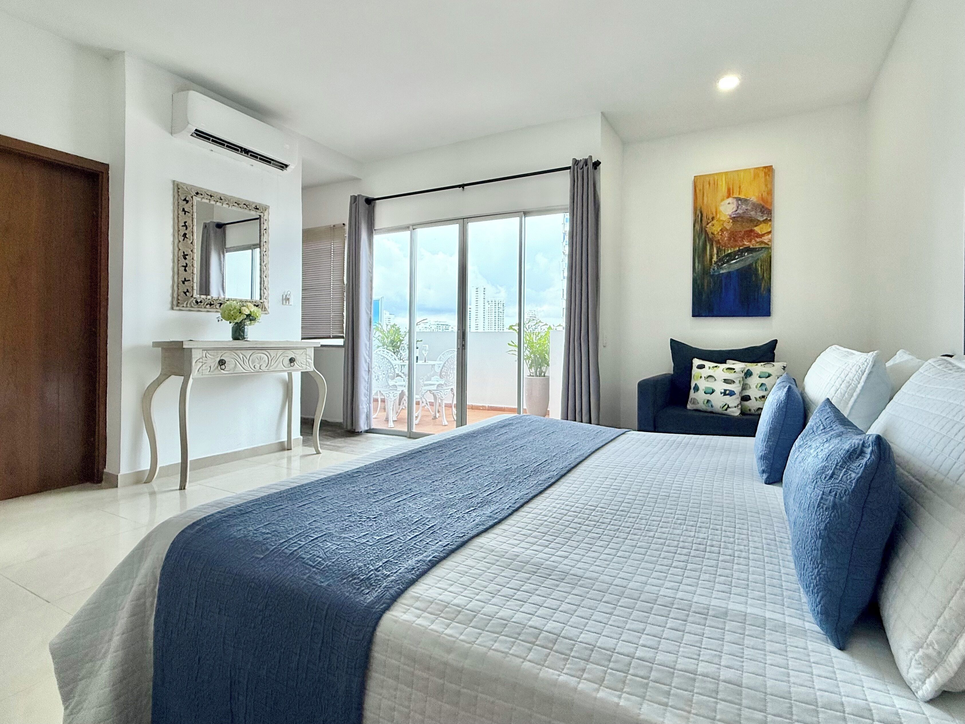 1 غرفة نوم وخزنة داخل الغرفة ومكواة/لوح كي وواي فاي مجانًا