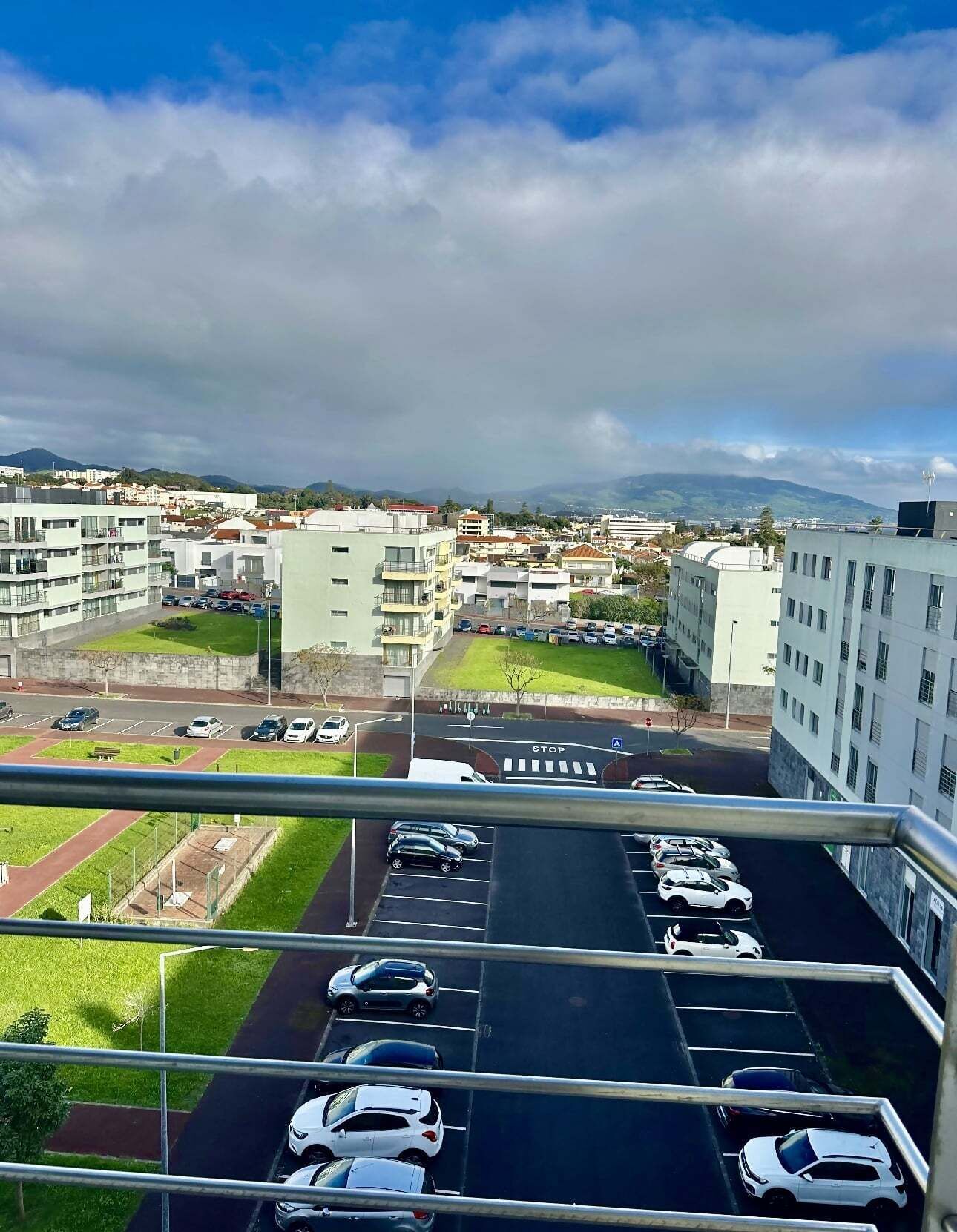 Balcony/Terrace,Garden view