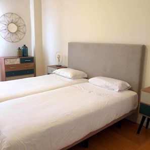 3 habitaciones, escritorio y insonorización 