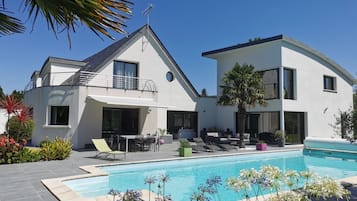 AuĂenpool, beheizter Pool