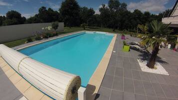 AuĂenpool, beheizter Pool