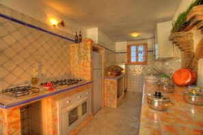 Apartment, 1 Bedroom | Private kitchen