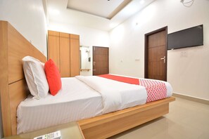 Room - OYO 47158 Welcome Resort (Narayangarh)