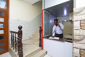 Reception - OYO 18722 Hotel Sai Krishna (Bhubaneshwar)