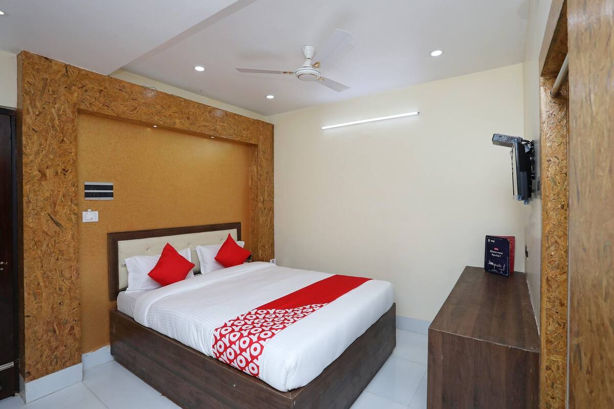 Standard Double Room | Bed sheets