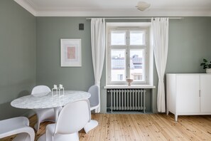Prestige City Home | Living area | TV, toys - Scandinavian Apartments Fredrikinkatu (Helsinki)