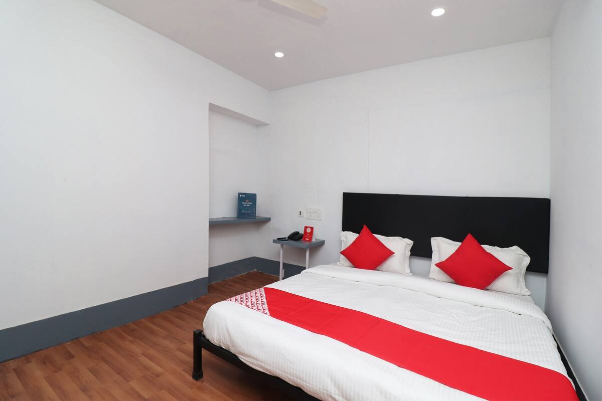 Standard Double Room | Bed sheets