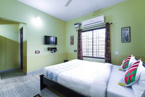 Free WiFi - OYO 24567 Spacious Stay Near Khandagiri Hills (Bhubaneshwar)
