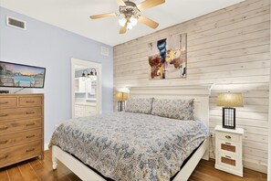 2 bedrooms, iron/ironing board, Internet, bed sheets