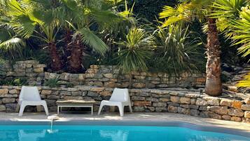 AuĂenpool, beheizter Pool