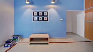 Unclassified image, 3 of 38, button - OYO 39500 Artistic Stay CET (Bhubaneshwar)