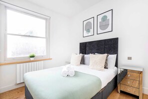 1 Schlafzimmer, Schreibtisch, Bügeleisen/Bügelbrett, kostenloses WLAN