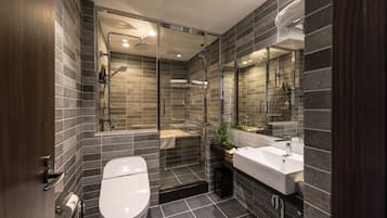 Free toiletries, hair dryer, slippers, bidet