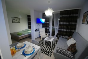 Appartement Ville (3) | Restauration dans la chambre