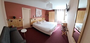 Superior Double Room - Alti'Pic Hôtel (Mont-Dore)