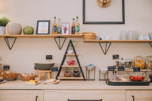 Dagelijks ontbijtbuffet (toeslag)