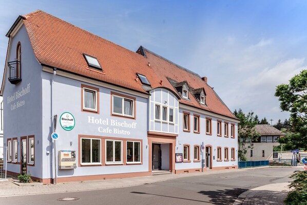 Front of property - Ferienwohnung Bischoff (Winnweiler)
