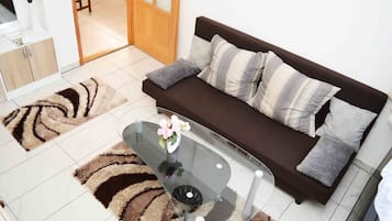 Grand Apartment | Living area | LCD TV