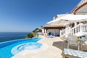 Pool - Villa Casa Tomise with private swimming pool and fantastic views (Salobreña)