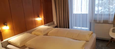 Desk, iron/ironing board, free cribs/infant beds, free WiFi