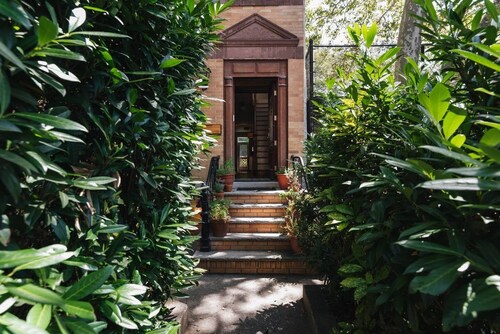 Comfortable Stay in Historic, Brooklyn Brownstone