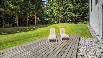 Sundeck