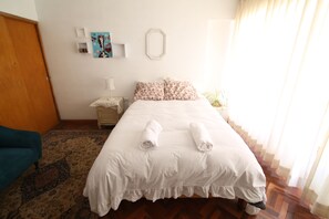 3 bedrooms, WiFi - PARDOS HOUSE (three blocks from the main square)  (Centro Histórico)