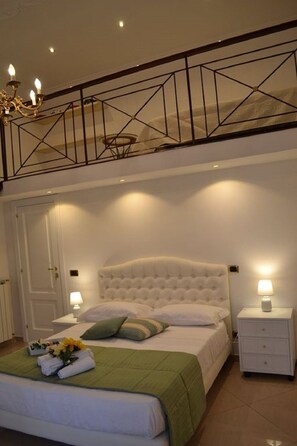 4 bedrooms - Dimora  Real   Maria (Napoli)
