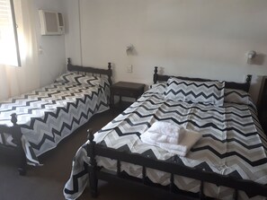 واي فاي مجانًا وملاءات أسرّة