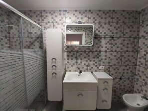 Shower, bidet