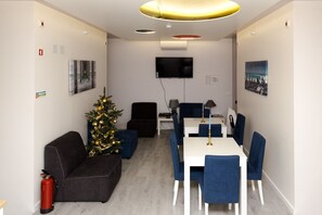 Lobby - Inn-Chiado Restauradores Prime Suites (Lisbon)