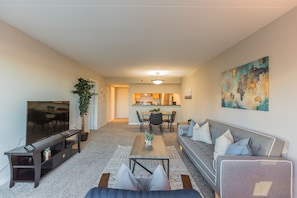 Elite Condo, 1 Bedroom | Individually decorated, individually furnished, free WiFi - The Luxe Suites of Alexandria (Alexandria)