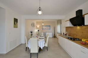 Dining - House 1125/9665 (Istria - Galižana), 5000m from the beach (Galižana)