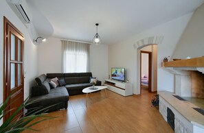 TV - House 1125/9665 (Istria - Galižana), 5000m from the beach (Galižana)