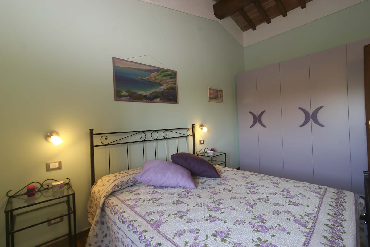 1 bedroom, cots/infant beds, free WiFi