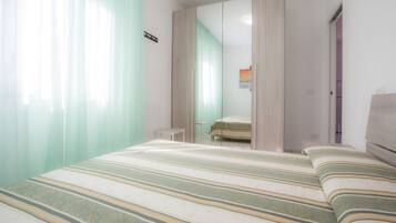 Apartment, 2 Bedrooms (1) | Cribs/infant beds, free WiFi