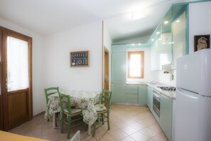 In-room dining - Appartamenti La Casetta (Campo nell'Elba)