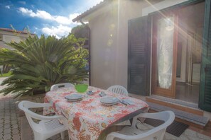 Studio (1) | Terrace/patio - Appartamenti La Casetta (Campo nell'Elba)