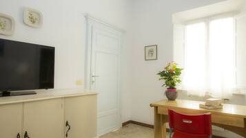 Apartment, 3 Bedrooms | Television