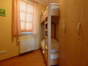 2 Schlafzimmer, Bügeleisen/Bügelbrett, WLAN